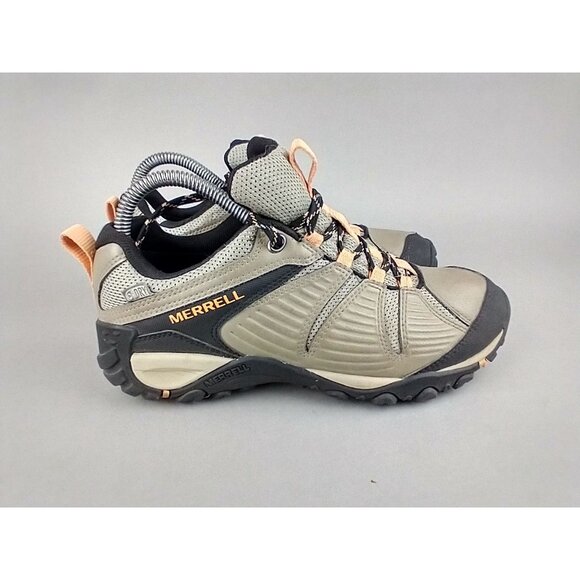 Merrell Shoes - Merrell Yokota Hiking Trail shoes Women’s 7 Brindle Tan Leather RARE SAMPLE